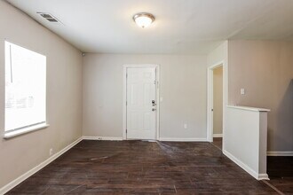 730 Parker St in Villa Rica, GA - Building Photo - Building Photo