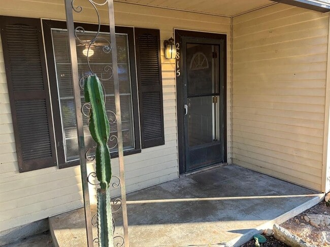 2815 Crest Ave in Austin, TX - Building Photo - Building Photo