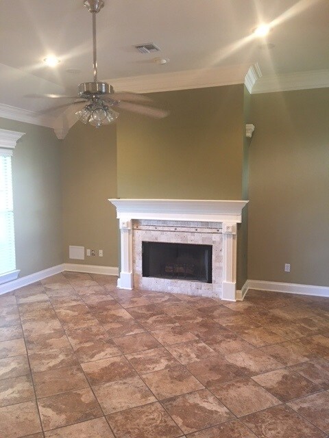 124 Windermere Cir in Youngsville, LA - Building Photo - Building Photo