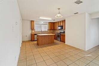 5713 Calloway Dr in McKinney, TX - Building Photo - Building Photo