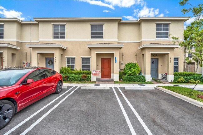 444 NE 5th St in Florida City, FL - Building Photo - Building Photo