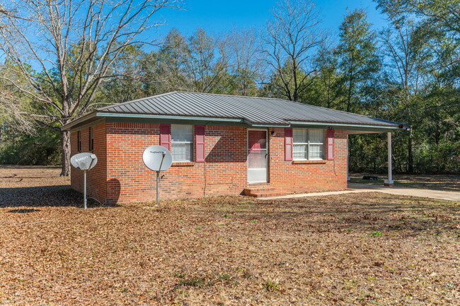 1841 County Hwy 183 S in Defuniak Springs, FL - Building Photo - Building Photo