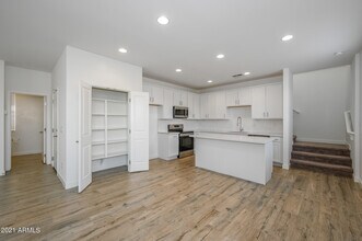 9517 E Talon Ave in Mesa, AZ - Building Photo - Building Photo