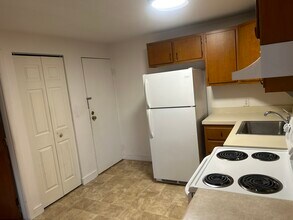 189 W Wyoming Ave in Melrose, MA - Building Photo - Building Photo