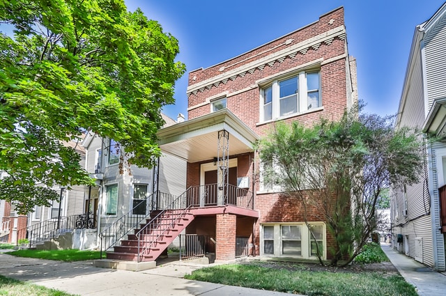 property at 3231 N Ridgeway Ave