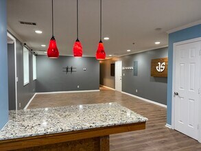 127 Judd Square in Wallingford, CT - Building Photo - Building Photo