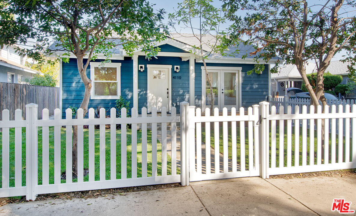 4110 Lincoln Ave in Culver City, CA - Building Photo