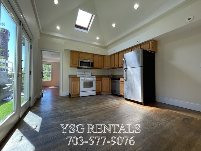 8 Alleghany St, Unit #G in Boston, MA - Building Photo - Building Photo