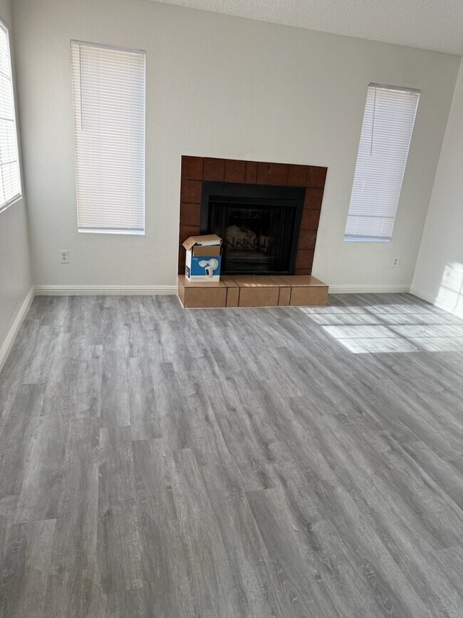 property at 2714 Aarondavid Dr