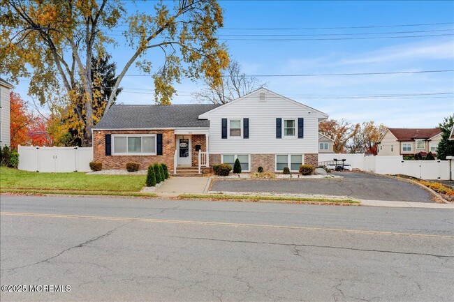 144 Lower Main St in Matawan, NJ - Building Photo - Building Photo