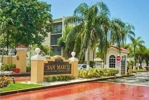 8860 Fontainebleau Blvd, Unit 506 in Miami, FL - Building Photo
