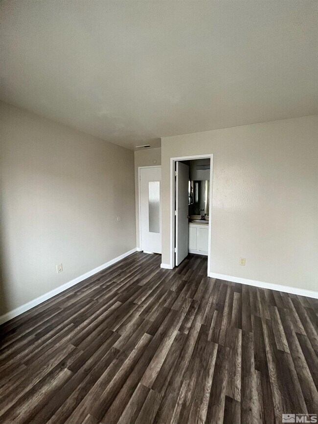 1494 Lewis St in Reno, NV - Building Photo - Building Photo