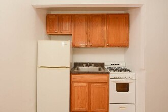 3832 N Fremont St, Unit A00C in Chicago, IL - Building Photo - Building Photo