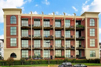 1914 W Gray St in Houston, TX - Building Photo - Building Photo