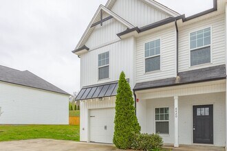 8420 Brookmoor Ln in Ooltewah, TN - Building Photo - Building Photo
