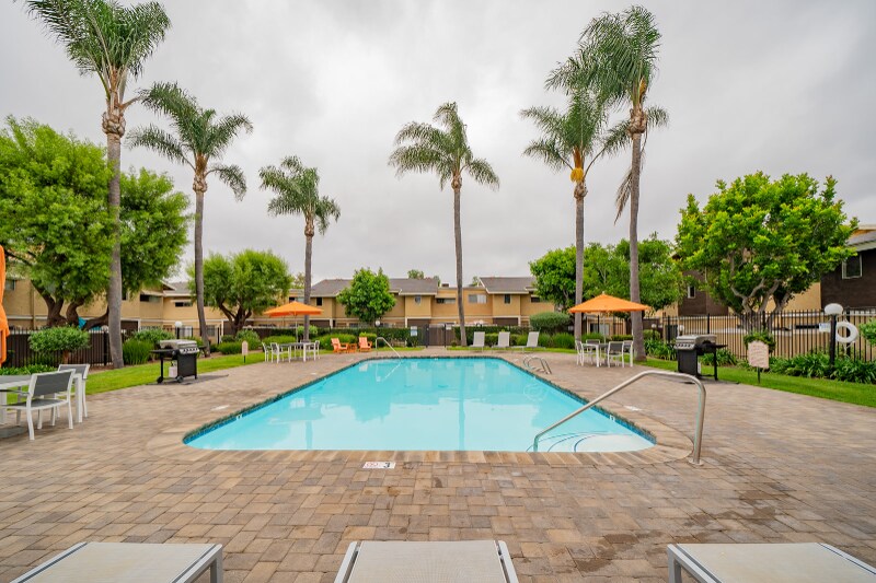 1466 Bonair Rd in Vista, CA - Building Photo