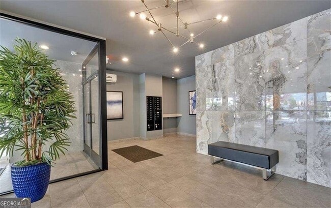 6890 Peachtree Dunwo Rd, Unit 104 in Sandy Springs, GA - Building Photo - Building Photo