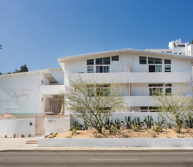 property at 6871 Franklin Ave