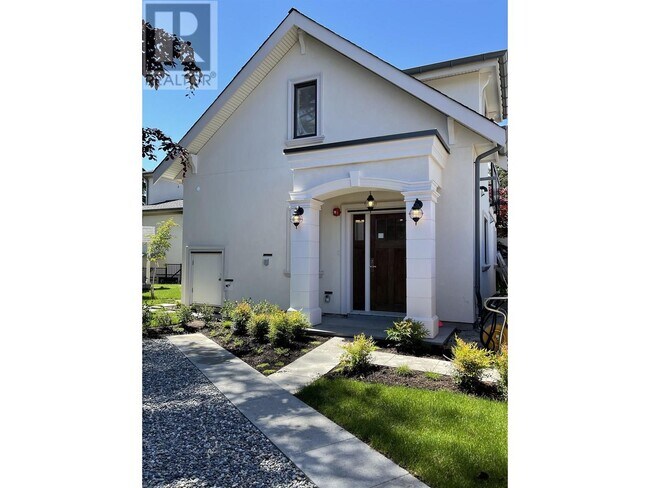 625-625 W 53rd Ave in Vancouver, BC - Building Photo - Building Photo