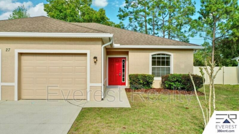 27 Raintree Pl in Palm Coast, FL - Building Photo