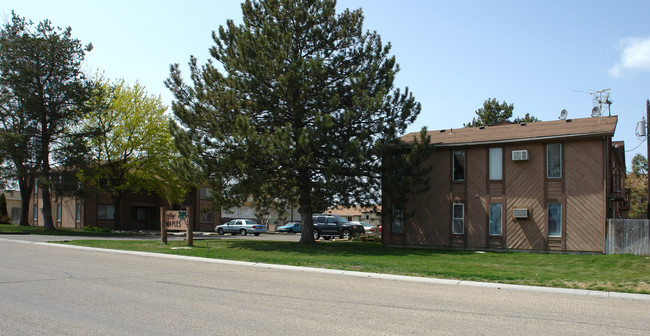 The Maples Apartments in Nampa, ID - Foto de edificio - Building Photo