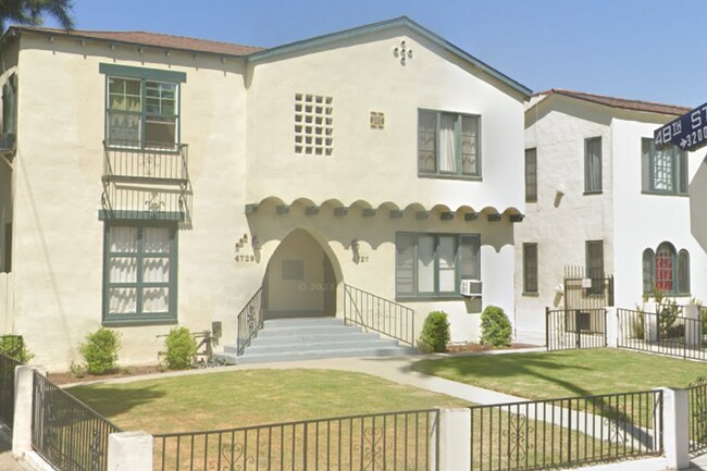 10TH in Los Angeles, CA - Building Photo - Building Photo