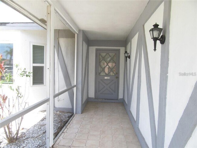64 Annapolis Ln in Rotonda West, FL - Building Photo - Building Photo
