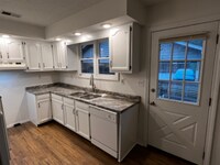 408 Rice Dr photo'