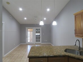 5891 W 21st Ct, Unit A-104 in Hialeah, FL - Building Photo - Building Photo