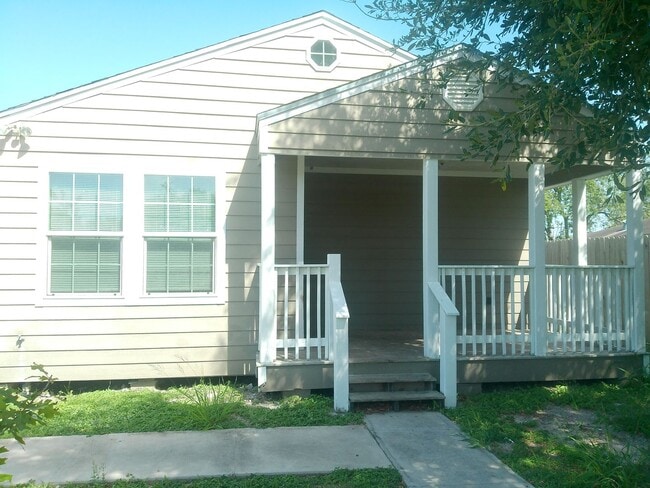 property at 2614 Cleo St