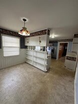 1729 Sparta Hwy in Smithville, TN - Building Photo