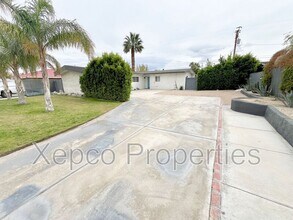 68045 Empalmo Rd in Cathedral City, CA - Building Photo - Building Photo