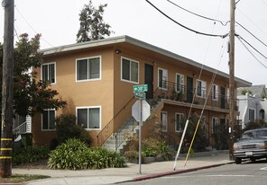 3811 Opal St in Oakland, CA - Building Photo