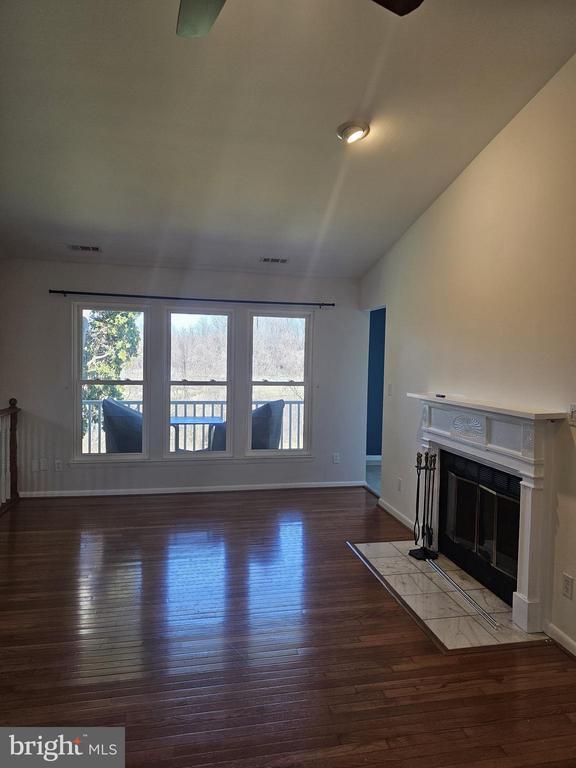 property at 11321 Halethorpe Terrace