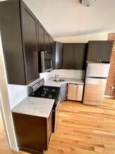 149 Grand St in Jersey City, NJ - Building Photo - Building Photo