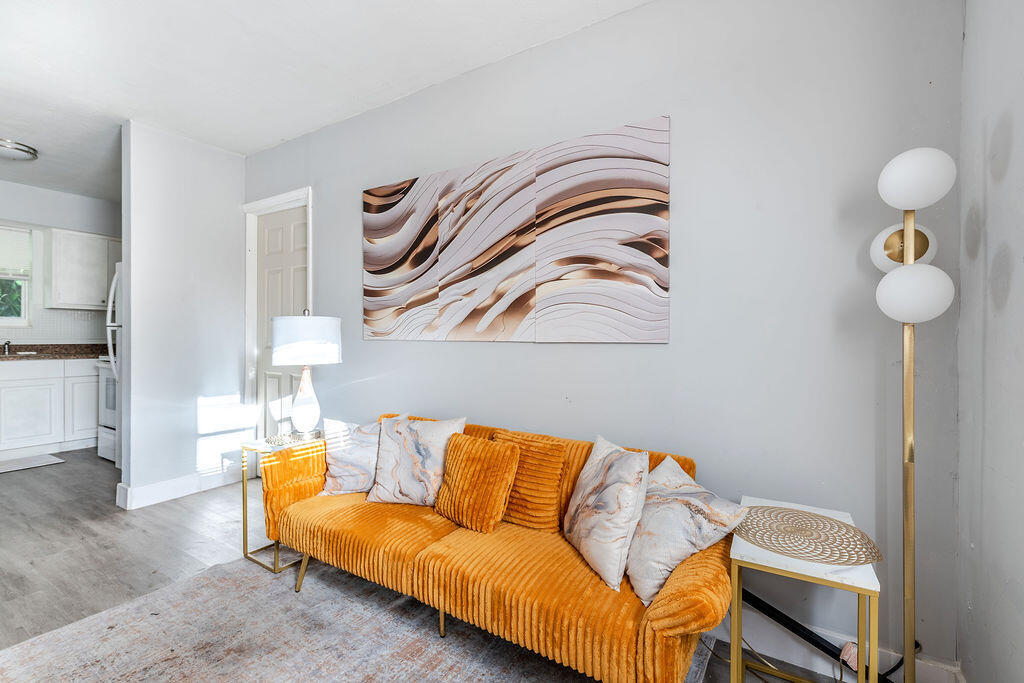 1826 Sherman St in Hollywood, FL - Building Photo