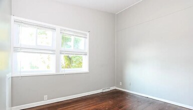2420 Smith Ave in Baltimore, MD - Building Photo - Building Photo