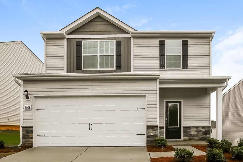 8058 Moose Crk Dr in Charlotte, NC - Building Photo
