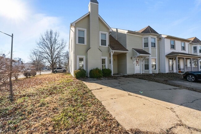 property at 4553 Marlwood Way