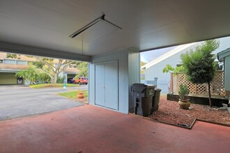 7474 Canford Ct in Winter Park, FL - Foto de edificio - Building Photo