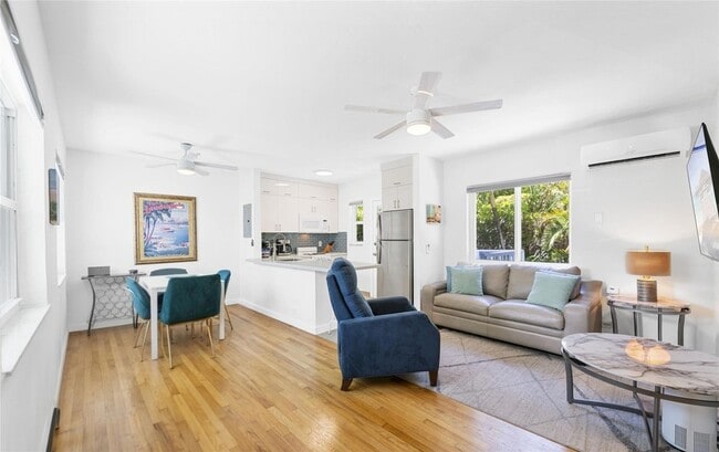 property at 3015 Seville St