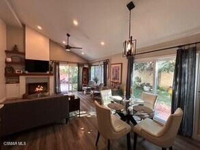 816 Vista Arriago in Camarillo, CA - Building Photo - Building Photo