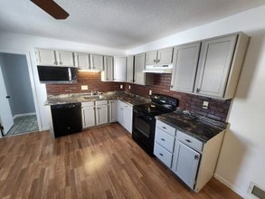 191 E Main St, Unit 1 in Chicopee, MA - Building Photo - Building Photo