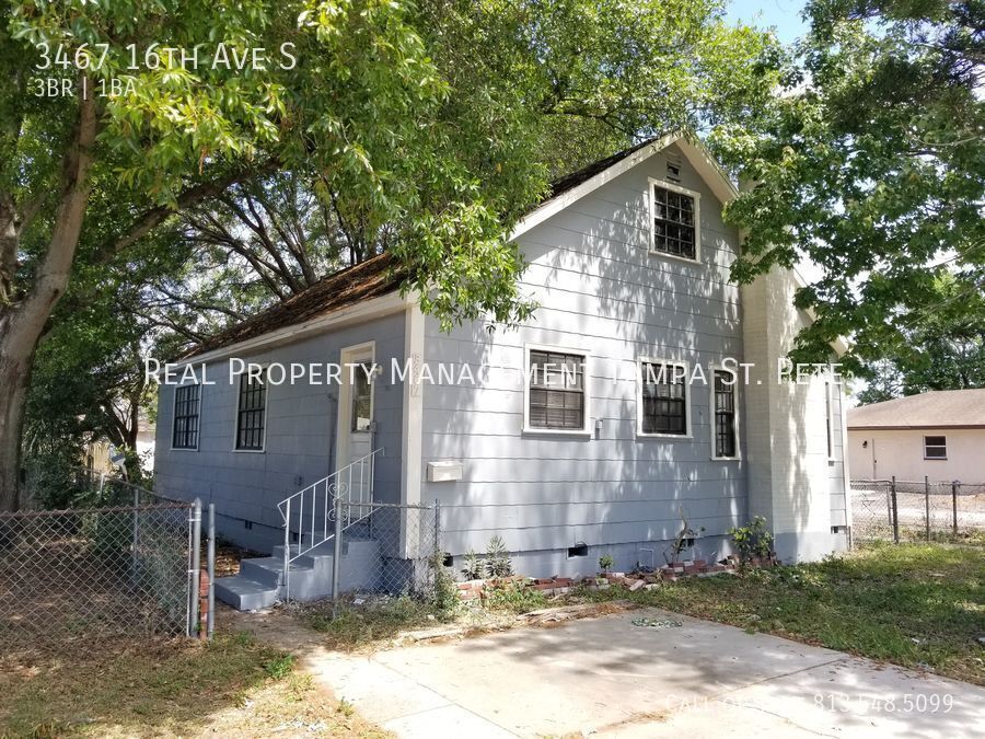 3467 16th Ave S in St. Petersburg, FL - Building Photo