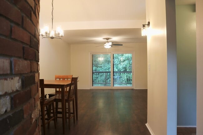 3 Murphys Ln in Shelton, CT - Building Photo - Building Photo