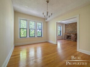 3521 N Racine Ave in Chicago, IL - Building Photo - Building Photo