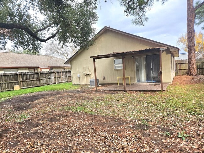 10810 Parkland Woods Dr