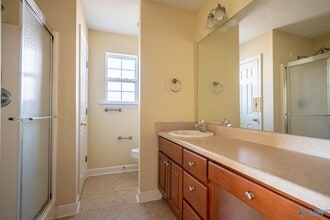 5002 Blakemore Dr SE in Owens Cross Roads, AL - Building Photo - Building Photo