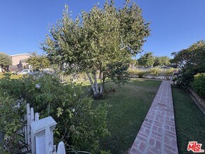 2417 Andreo Ave in Torrance, CA - Building Photo - Building Photo