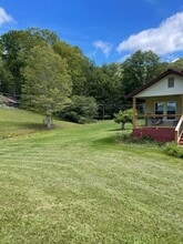 360 N Jones Creek Rd in Franklin, NC - Building Photo - Building Photo